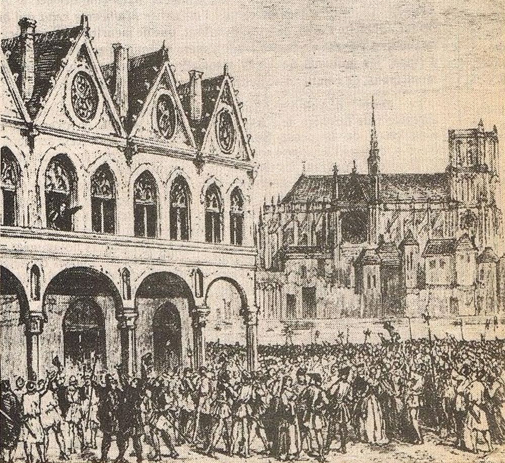 hotel-de-ville-place-de-l-maison-aux-piliers-49-max.jpg