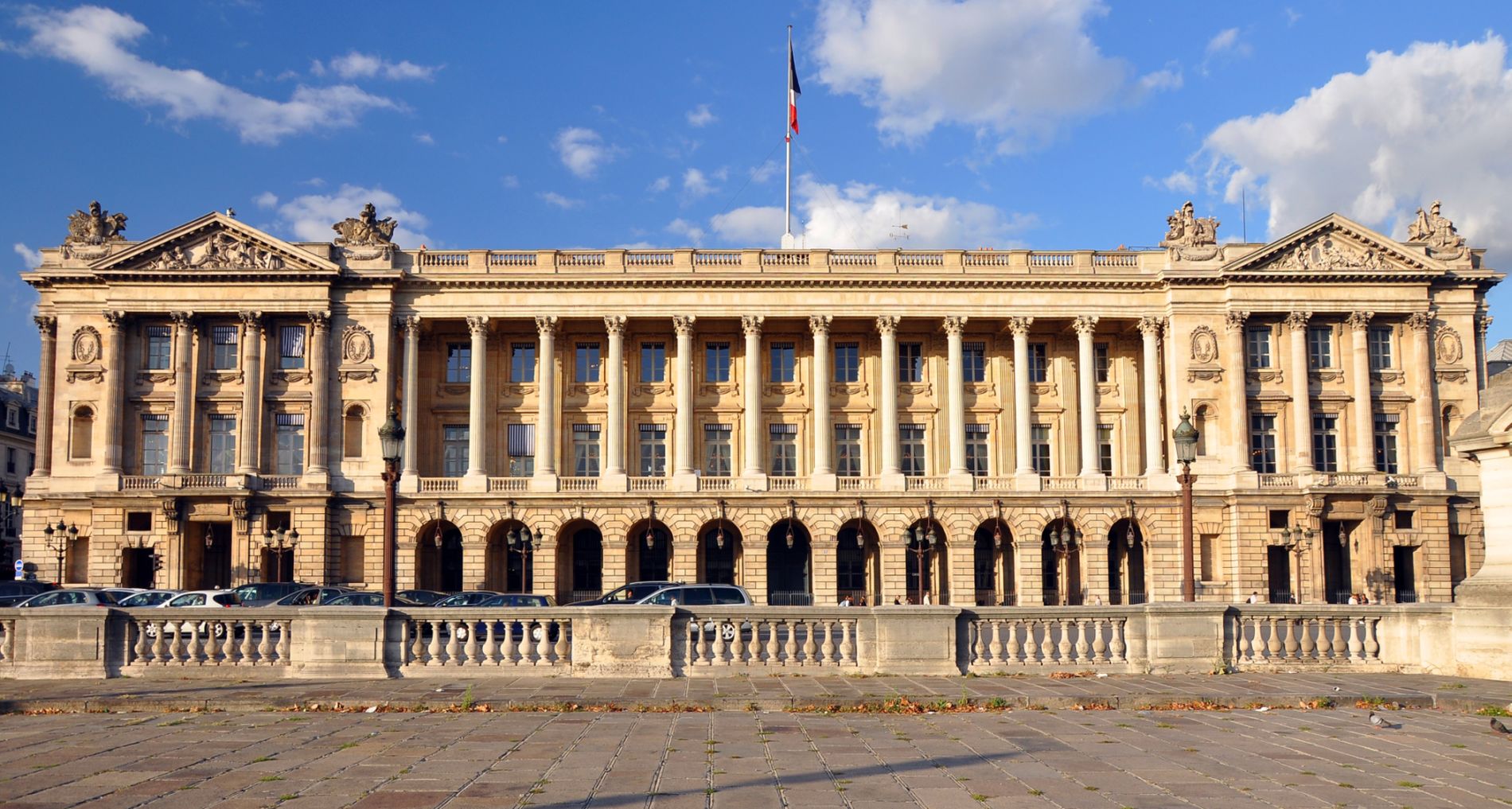 concorde-place-de-la-2-ministere-de-la-marine-02-max.jpg