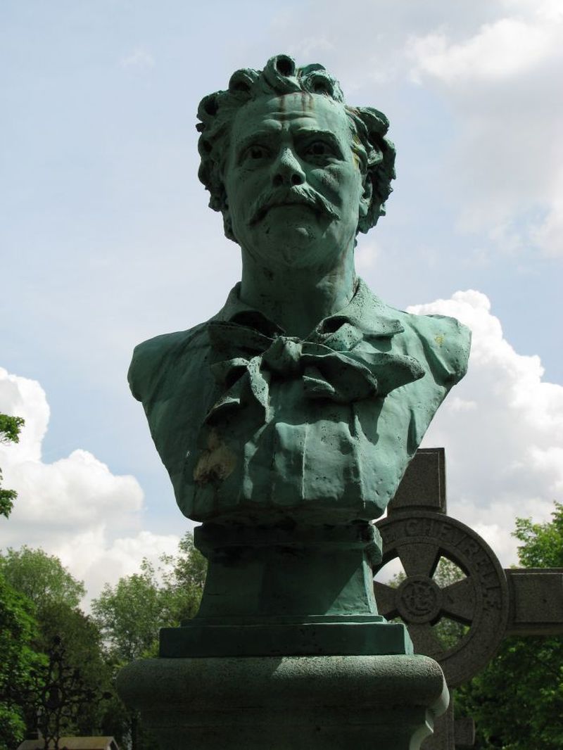 pere-lachaise-cournet-frederic-95eme-section-05-max.jpg