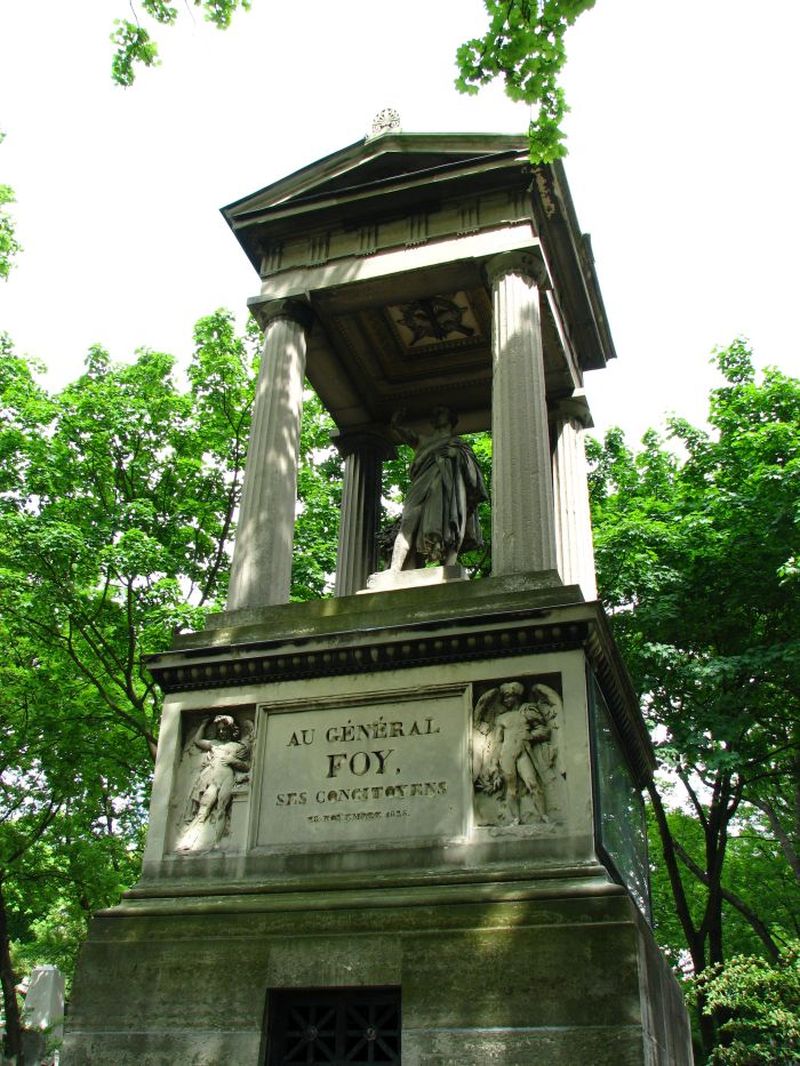 pere-lachaise-foy-general-28eme-section-02-max.jpg