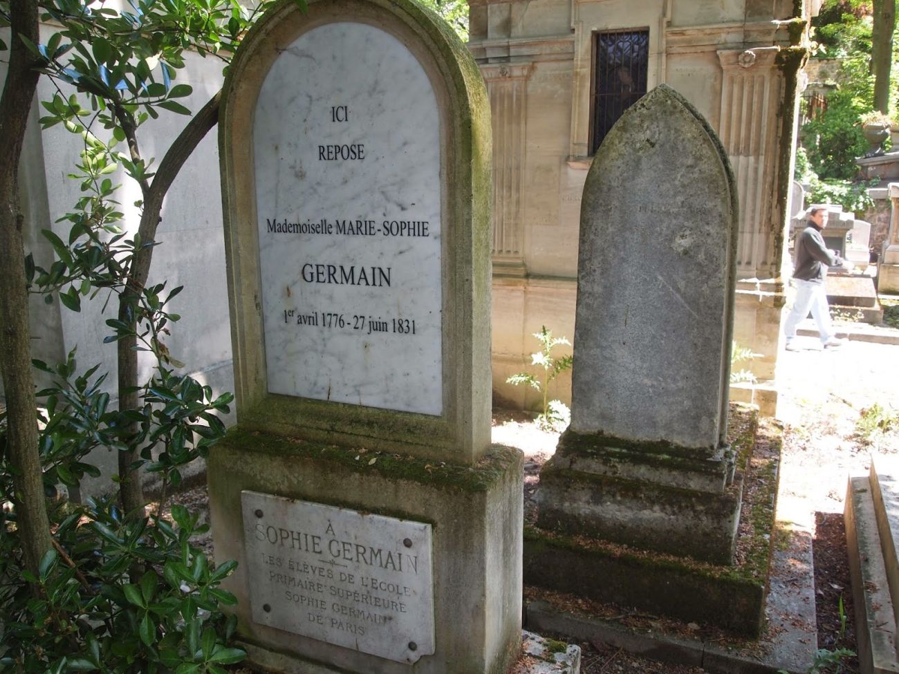 pere-lachaise-germain-sophie-16eme-division-05-max.jpg