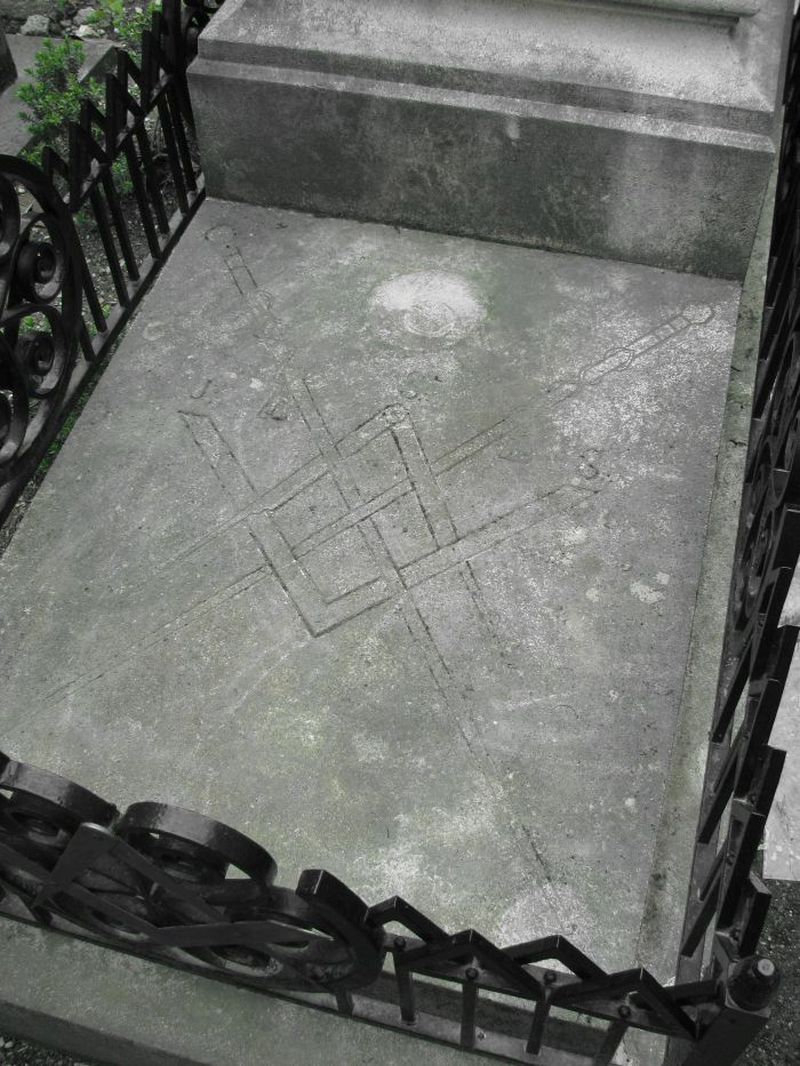 pere-lachaise-perdiguier-agricol-85eme-section-03-max.jpg