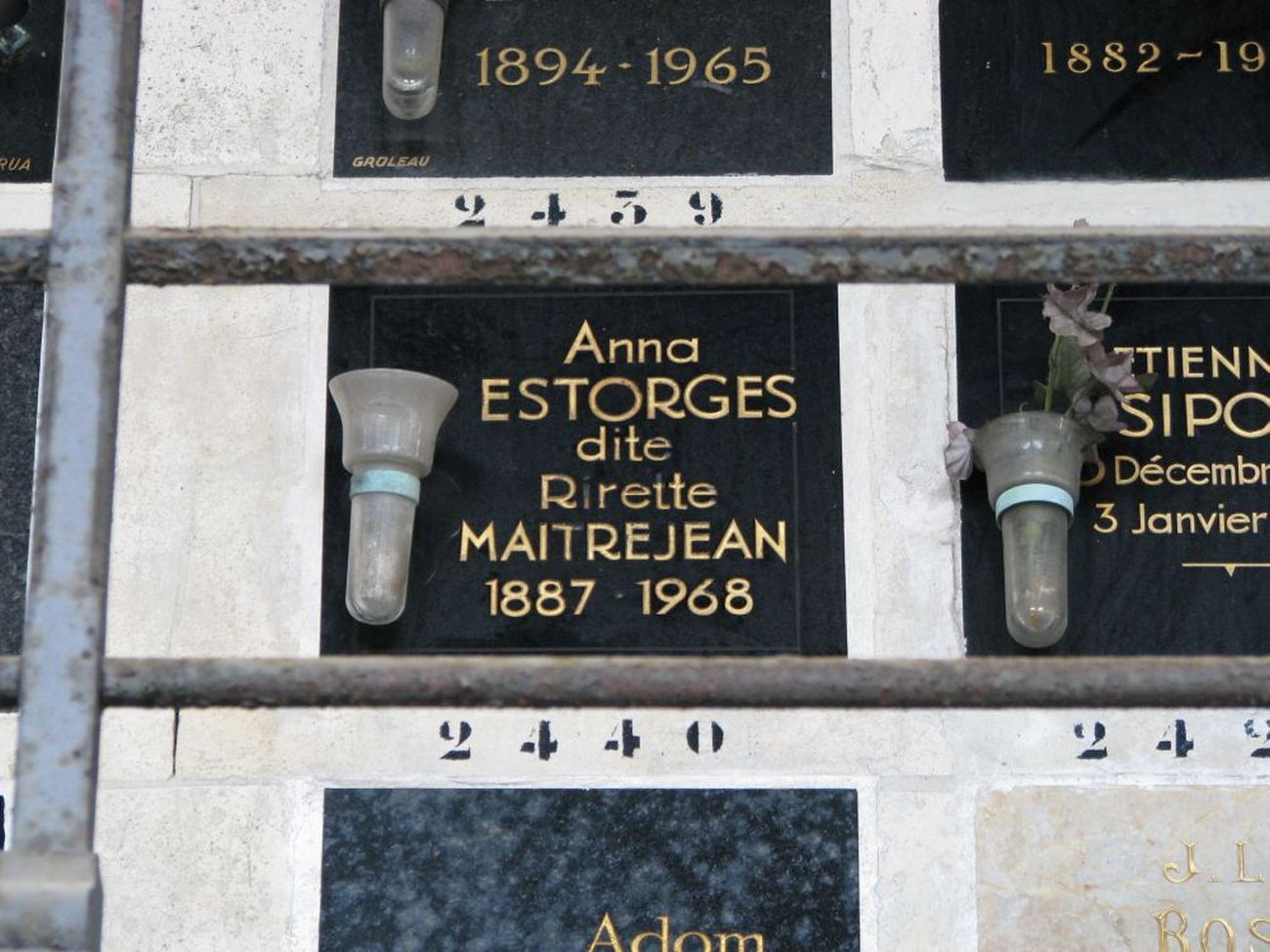 pere-lachaise-rirette-maitrejean-columbarium-2439-01-max.jpg