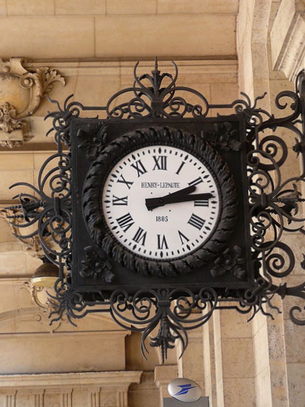 pendule-henri-lepaute-02-max.jpg