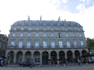 Hôtel du Louvre