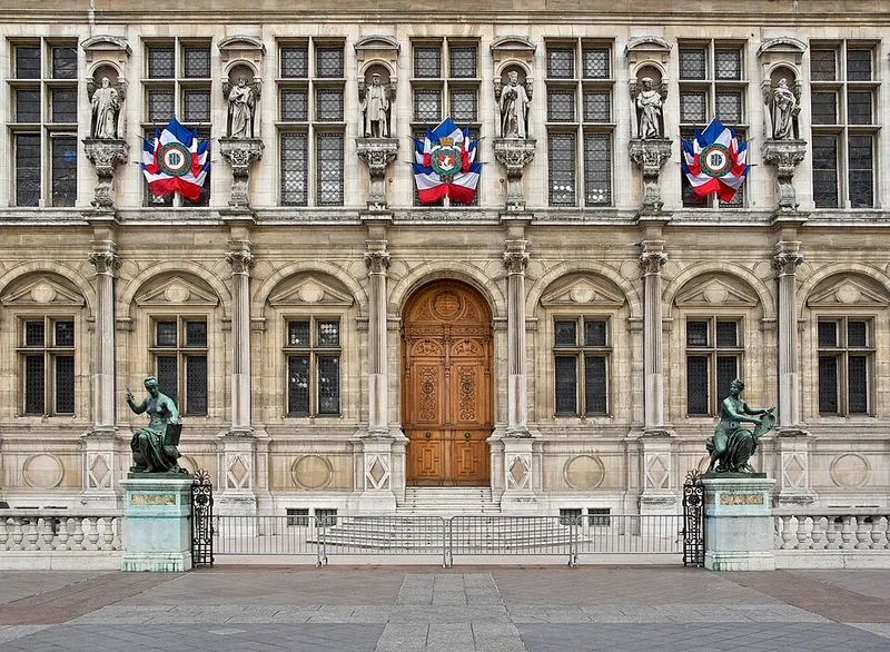 Détail de la façade néo-Renaissance de l'Hôtel de Ville