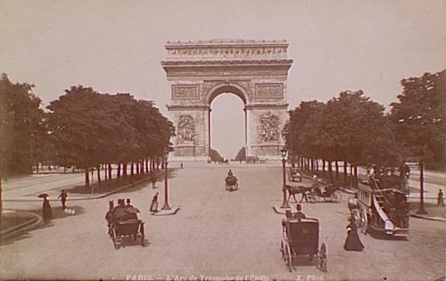 Arc de Triomphe