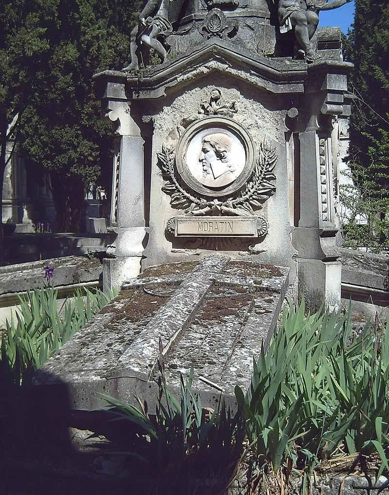 Photographie : le cénotaphe de Leandro Fernández de Moratín au cimetière du Père-Lachaise