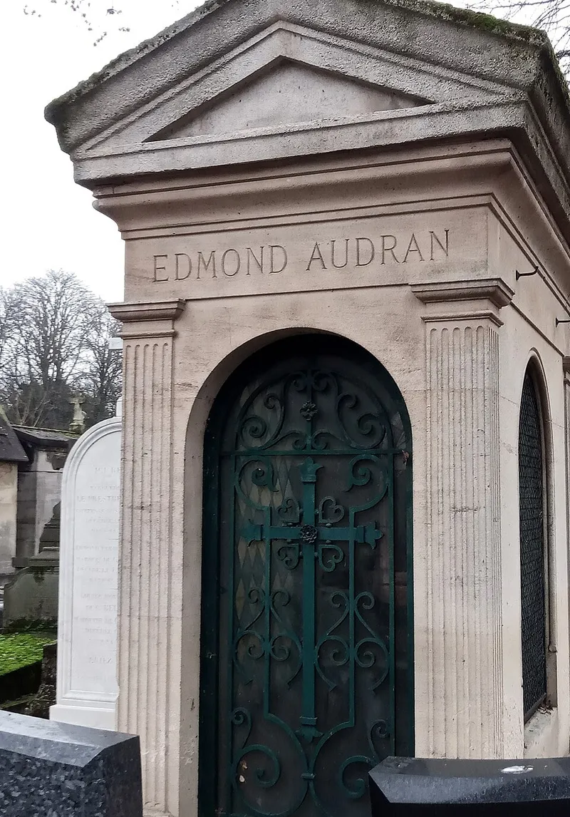Photographie : chapelle d’Edmond Audran, cimetière de Montmartre