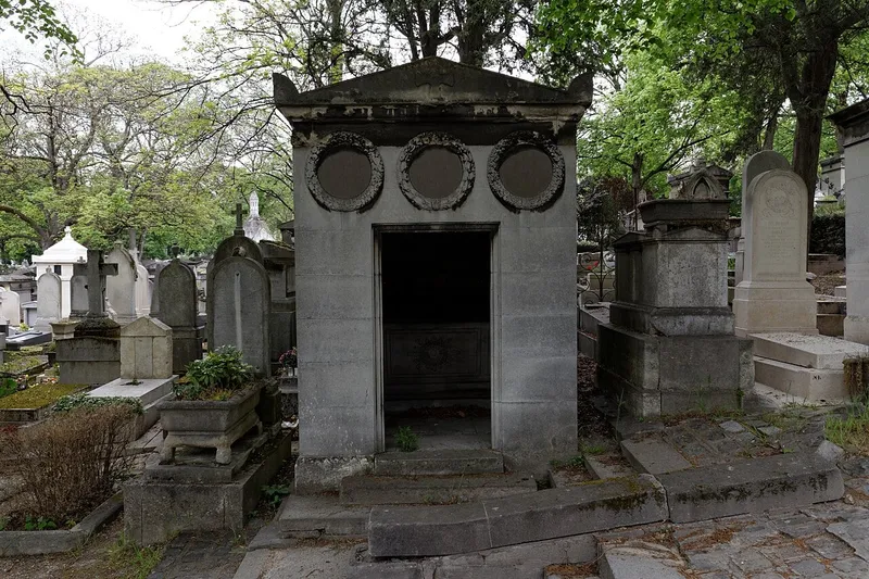 Photographie : chapelle du maréchal de Grouchy, cimetière du Père-Lachaise