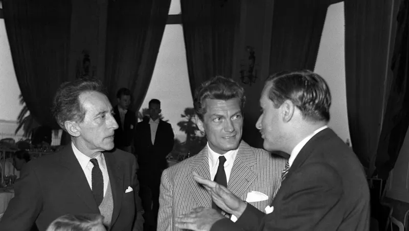 Cocteau et Marais fréquentent le gratin nazi à Paris