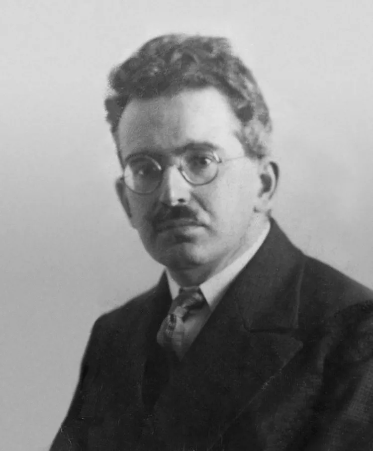 Conférence contre l'esthétisation de la politique nazie par Walter Benjamin