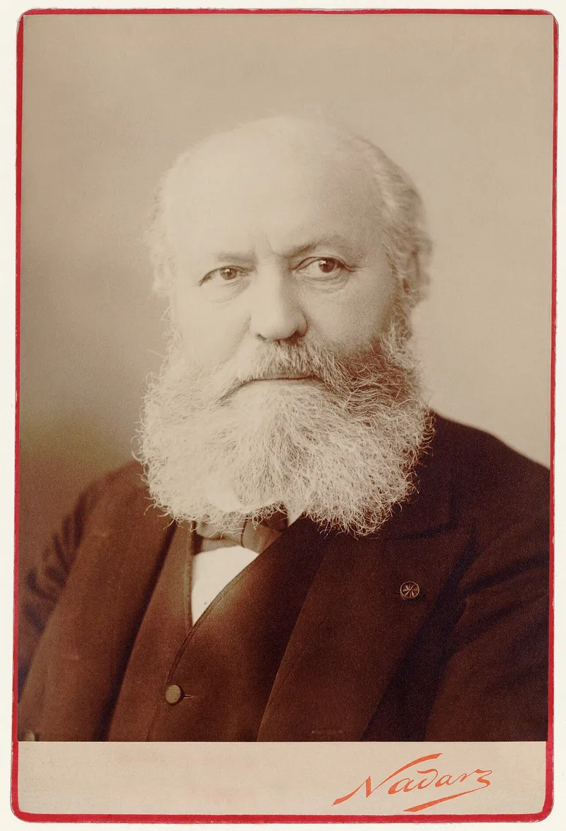 Gounod, invité par Eiffel, compose sur un piano son "Concerto dans les nuages" au sommet de la Tour