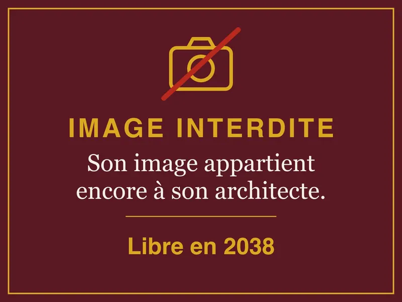 Écriteau : image interdite. Son image appartient encore à son architecte (Fondation suisse : Le Corbusier et Pierre Jeanneret). Image libre le 1er janvier 2038.