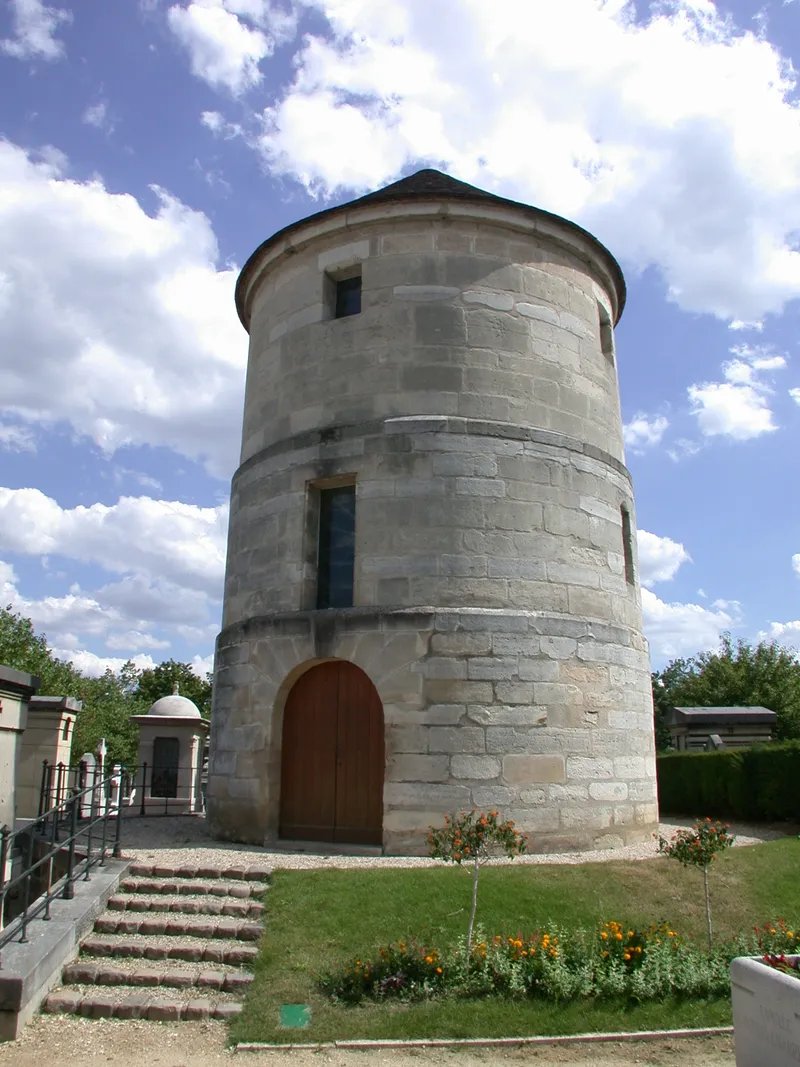 Moulin du 17ème siècle, ayant appartenu aux frères de la Charité