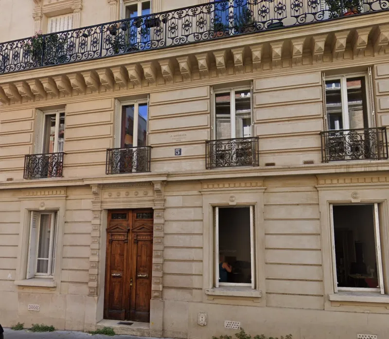 La maison natale de Pierre Fresnay, 5 rue Vaquelin
