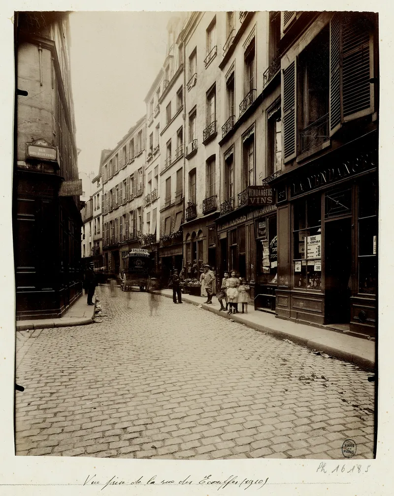 Le 14 rue des Rosiers, carrefour clandestin de l'Internationale