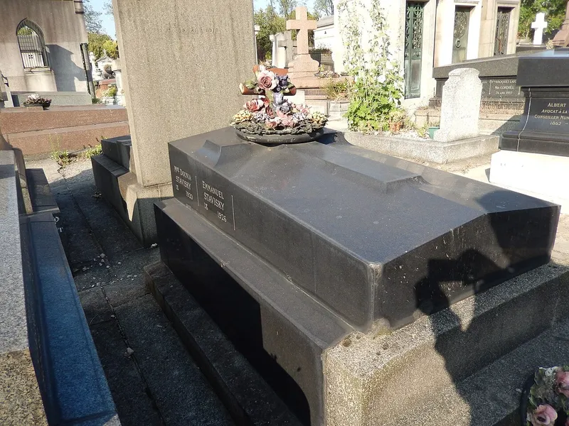 Photographie : la tombe d'Alexandre Stavisky au cimetière du Père-Lachaise