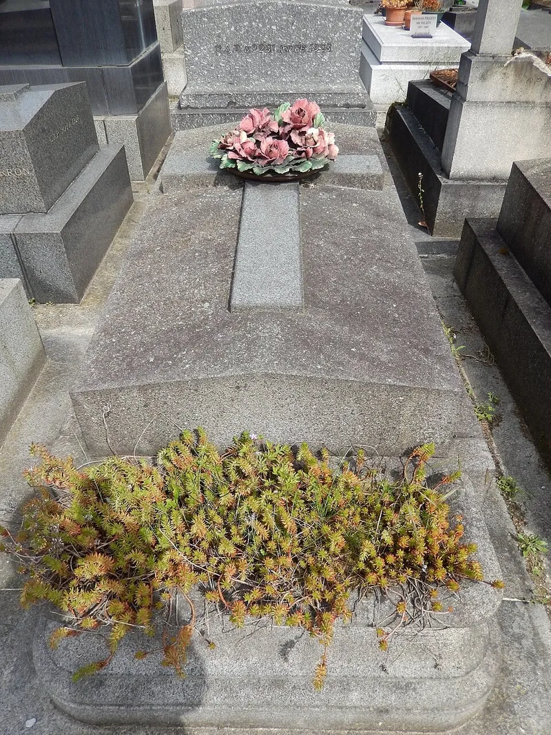 Photographie : la tombe d'Alfred Capus au cimetière du Père-Lachaise