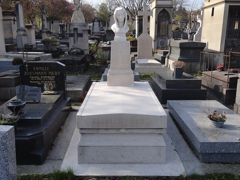 Photographie : la tombe d'Antoine Étex au cimetière du Montparnasse