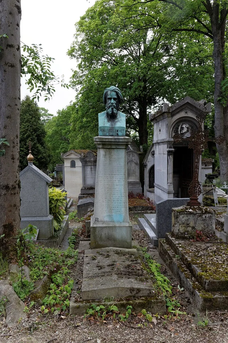 Photographie : la tombe d'Auguste Luchet au cimetière du Père-Lachaise