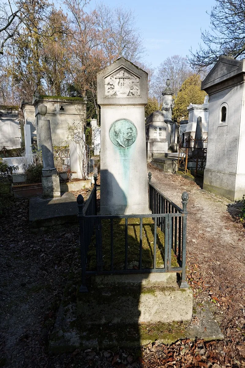 Photographie : la tombe d'Émile Blémont au cimetière du Père-Lachaise