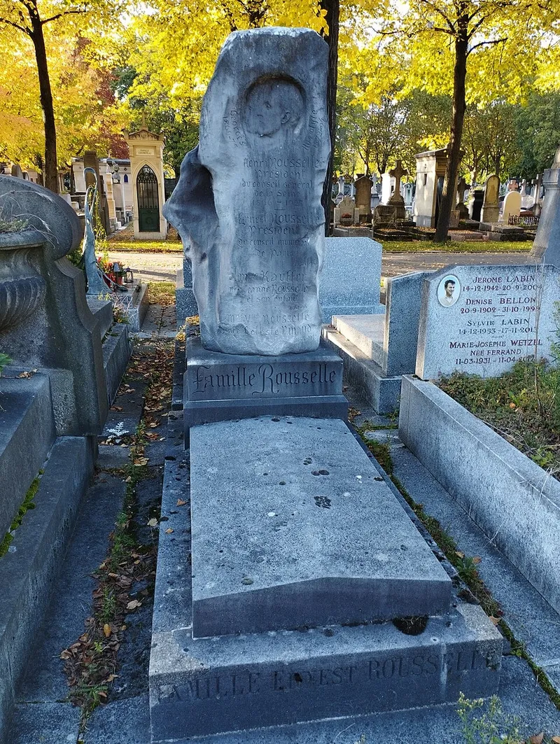 Photographie : la tombe d'Ernest Rousselle au cimetière du Montparnasse