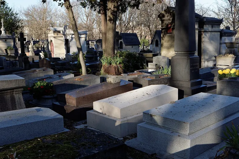 Photographie : la tombe d'Henri de Régnier  au cimetière du Père-Lachaise