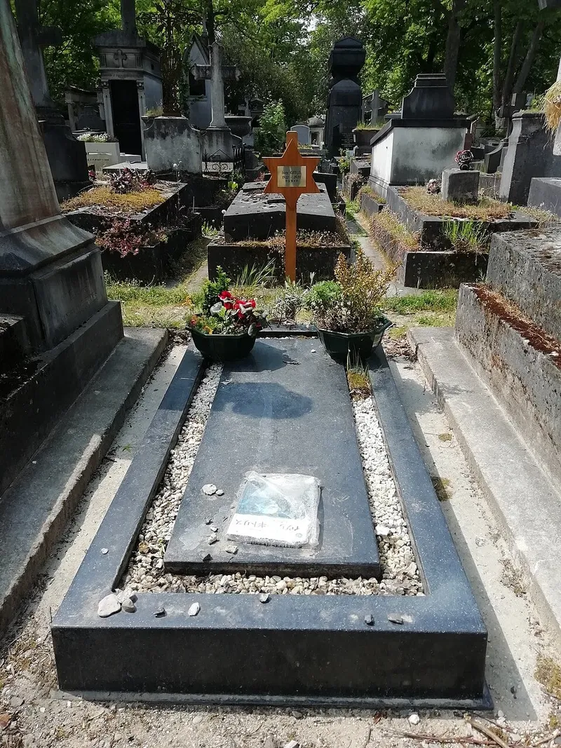 Photographie : la tombe d'Ivry Gitlis au cimetière du Père-Lachaise