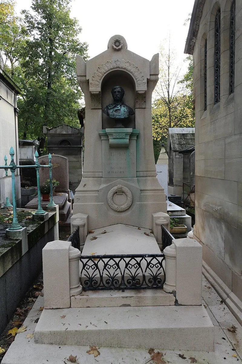 Photographie : la tombe de Baroche au cimetière du Père-Lachaise