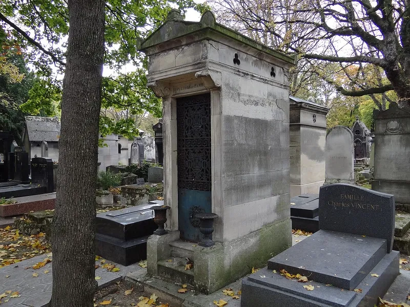 Photographie : la tombe de Charles-Louis Havas au cimetière de Montmartre