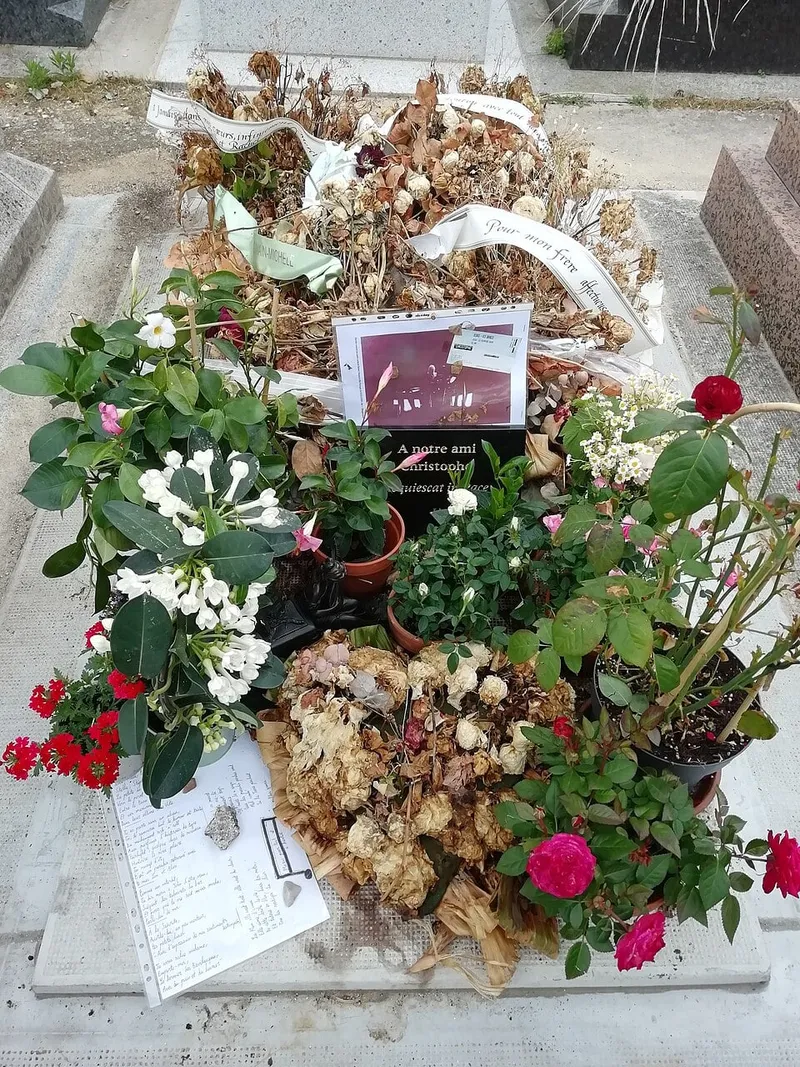 Photographie : la tombe de Christophe au cimetière du Montparnasse