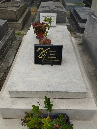 Photographie : la tombe de Didier Lockwood au cimetière du Montparnasse