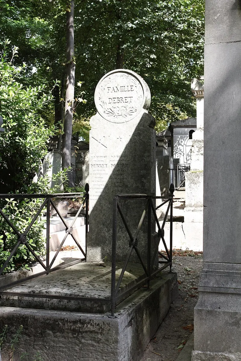 Photographie : la tombe de François Debret au cimetière du Père-Lachaise