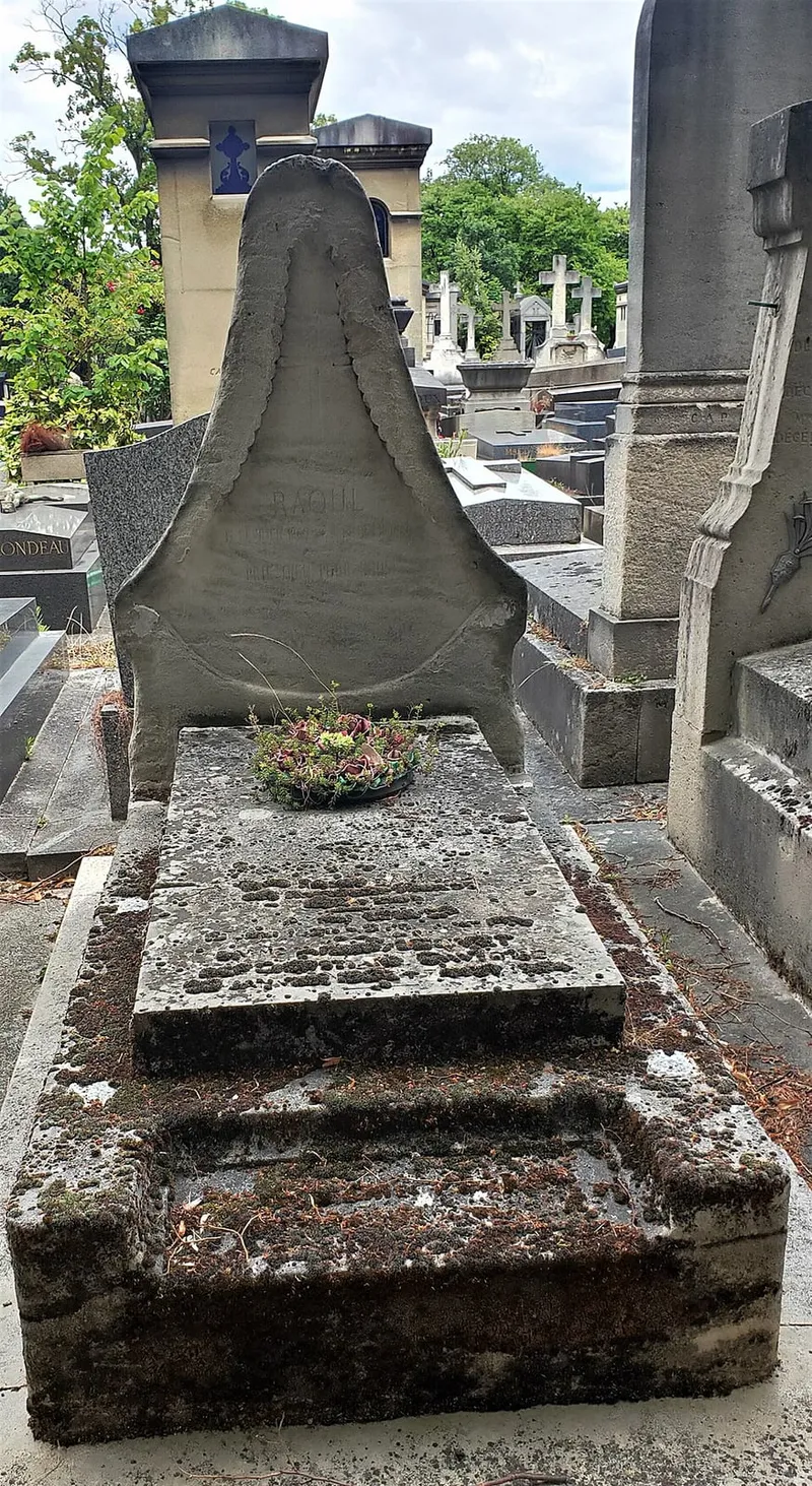 Photographie : la tombe de Gabriel Davioud au cimetière du Montparnasse