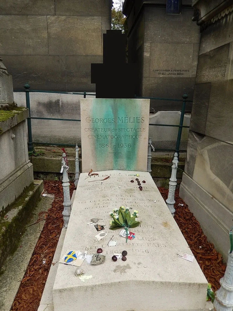 Photographie : la tombe de Georges Méliès au cimetière du Père-Lachaise