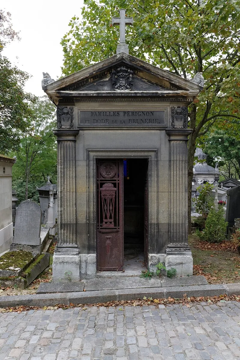 Photographie : la tombe de Guillaume Dode de la Brunerie au cimetière du Père-Lachaise