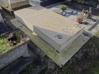 Photographie : la tombe de Jacques Kiejman au cimetière du Montparnasse