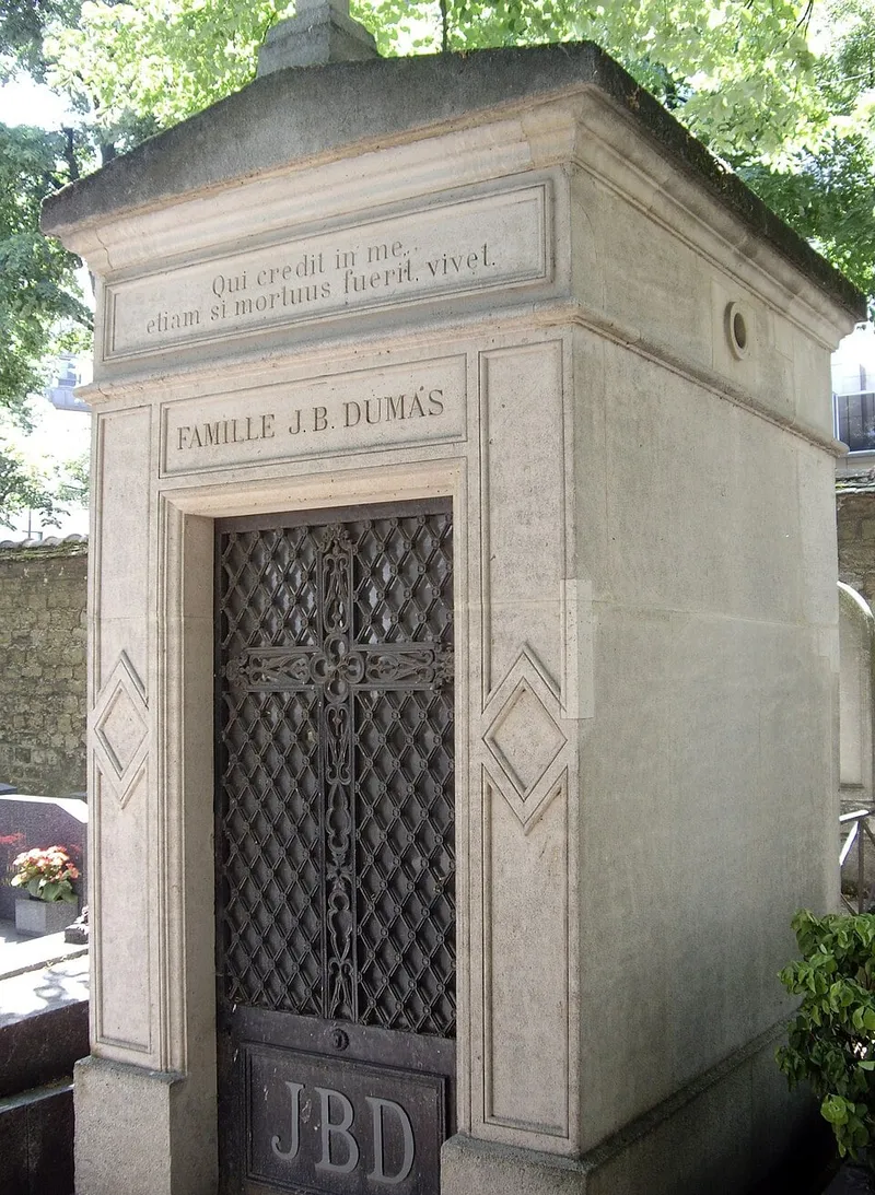 Photographie : la tombe de Jean-Baptiste Dumas au cimetière du Montparnasse