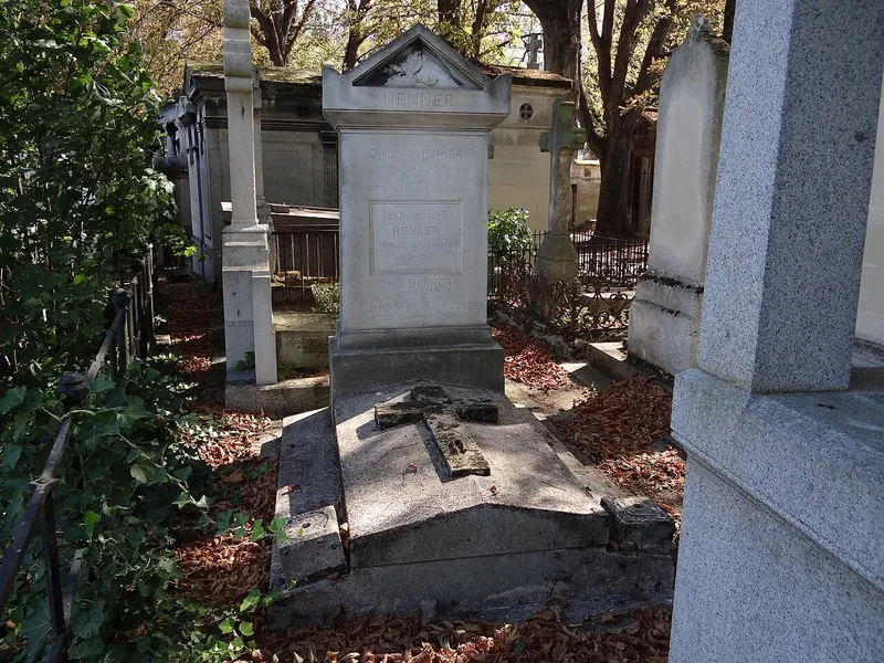 Photographie : la tombe de Jean-Jacques Henner au cimetière de Montmartre