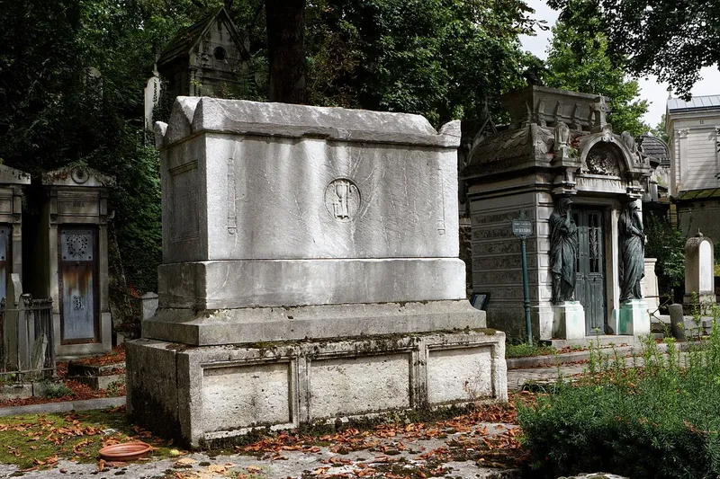 Photographie : la tombe de Jean-Joseph Mounier au cimetière du Père-Lachaise