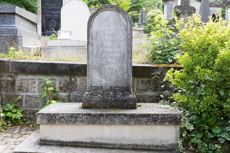 Photographie : la stèle de la tombe de Joseph Lakanal