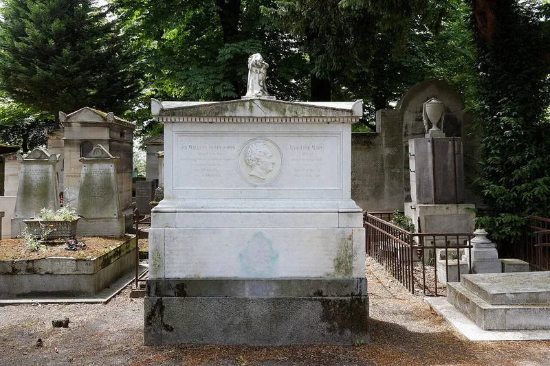 Photographie : la tombe de William Sidney Smith au cimetière du Père-Lachaise