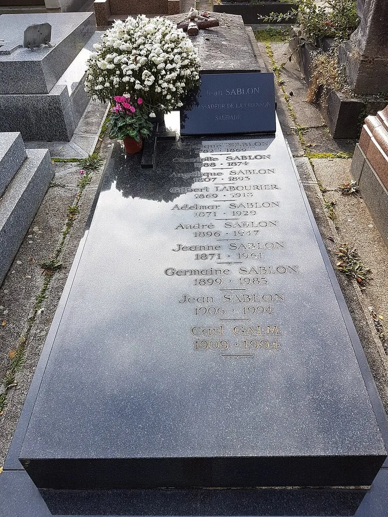 Photographie : tombe de la famille Sablon au cimetière du Montparnasse