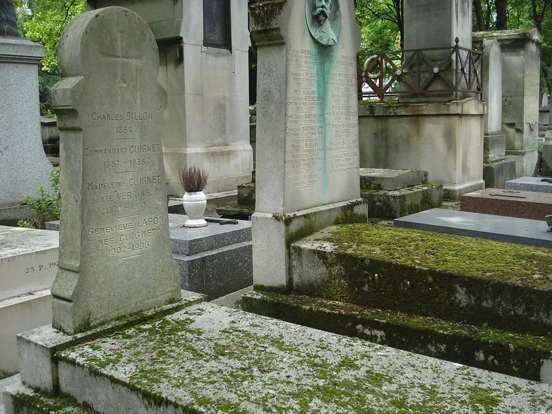Photographie : la tombe de Louis Cuignet au cimetière de Montmartre
