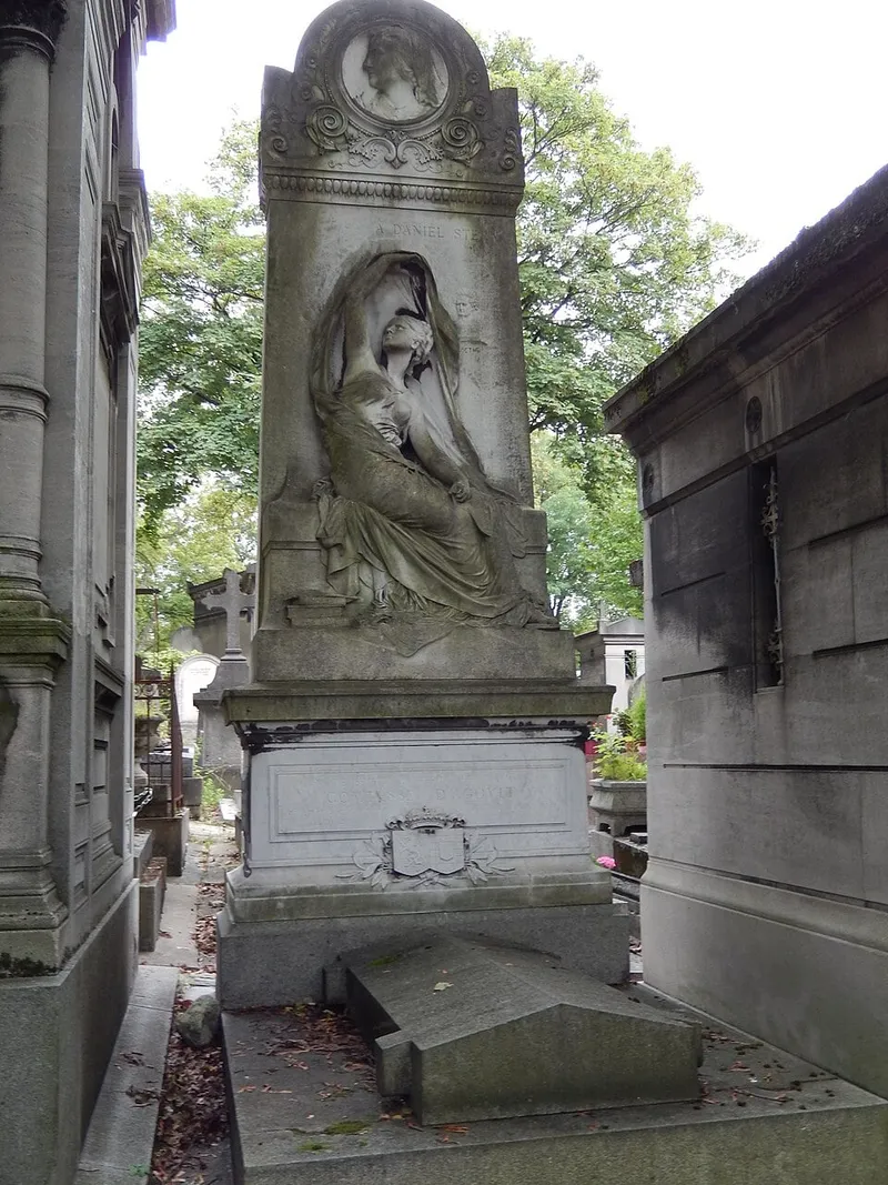 Photographie : la tombe de Marie d'Agoult au cimetière du Père-Lachaise
