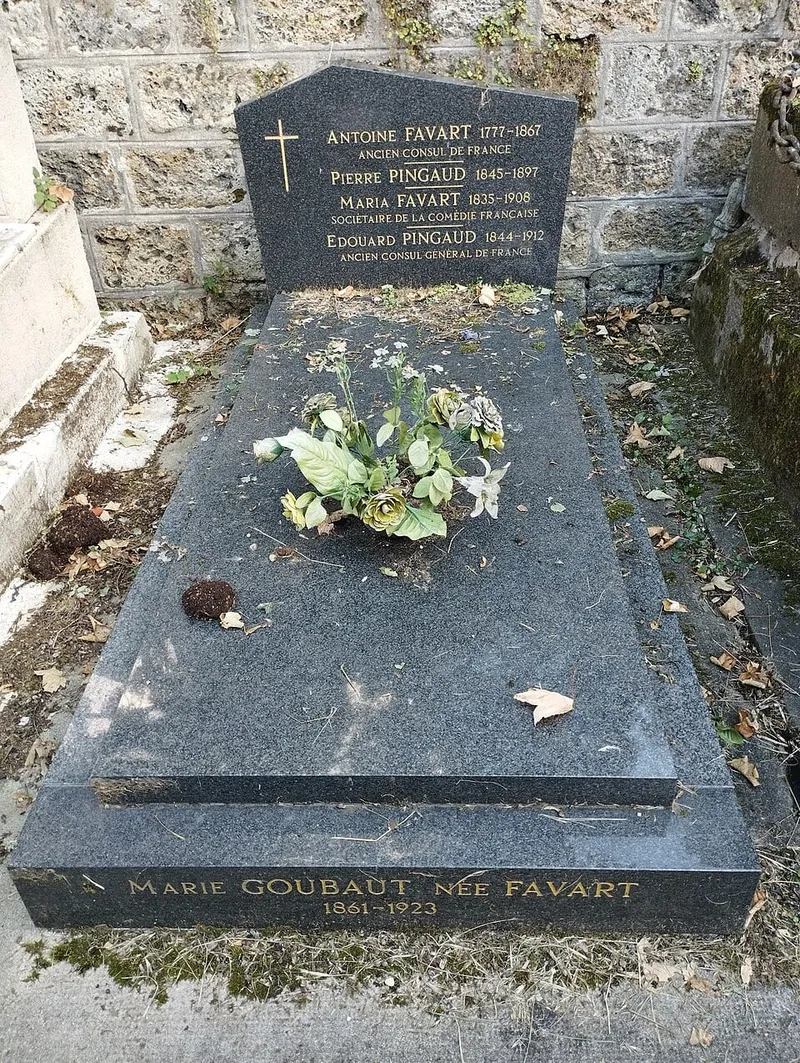 Photographie : la tombe de Marie Favart au cimetière de Montmartre
