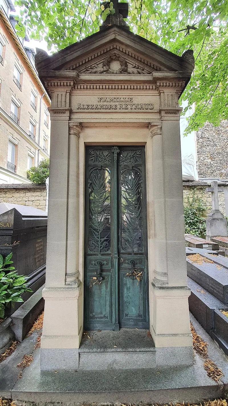 Photographie : la tombe de Paul Reynaud au cimetière du Montparnasse