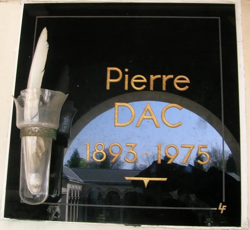 Photographie : la tombe de Pierre Dac au cimetière du Père-Lachaise