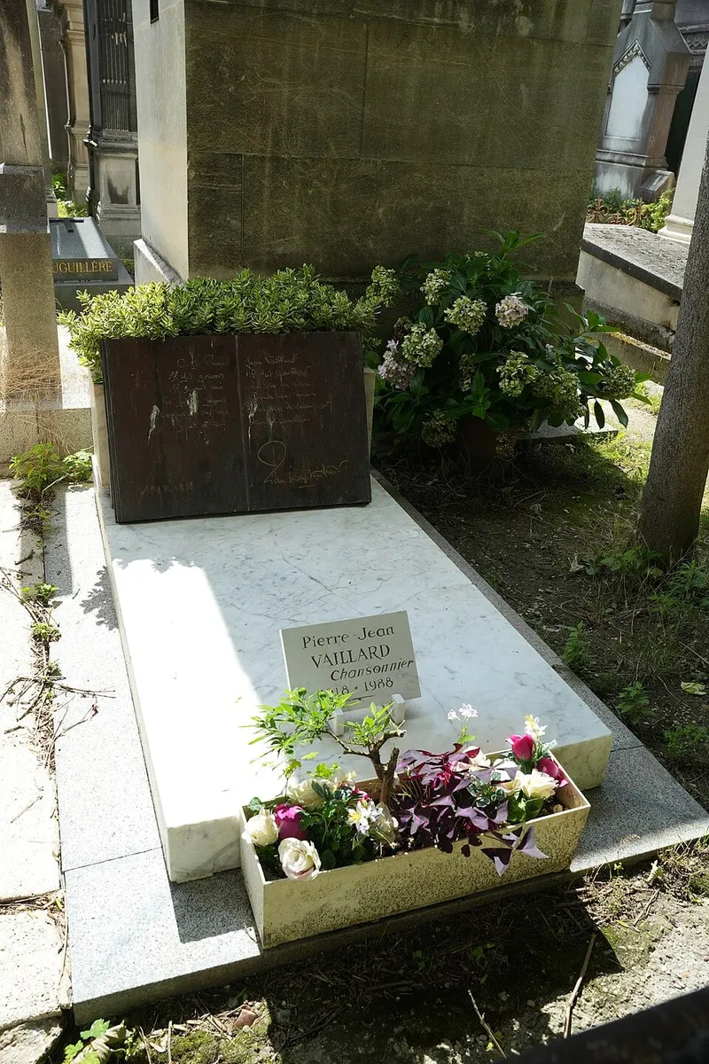Photographie : la tombe de Pierre-Jean Vaillard au cimetière de Montmartre